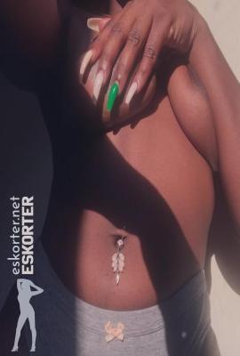 Fløyel Elin  Escort Stjørdal