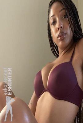 Silkemyk Tindra  Escort Laksevåg