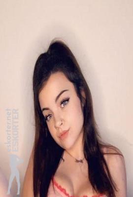 Lokkende Rina  Escort Borgenhaugen