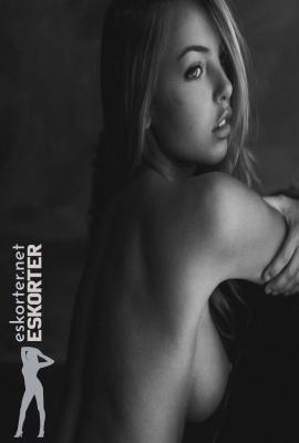 Betagende Coralia  Escort Ørsta