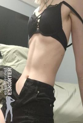 Elysia Blaze  Escort Revetal
