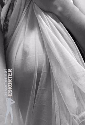 Forførende Linnea Escort Brekke